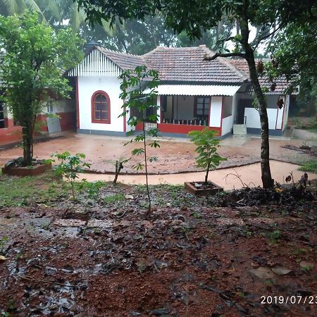 Bb Home Kumbla ภายนอก รูปภาพ